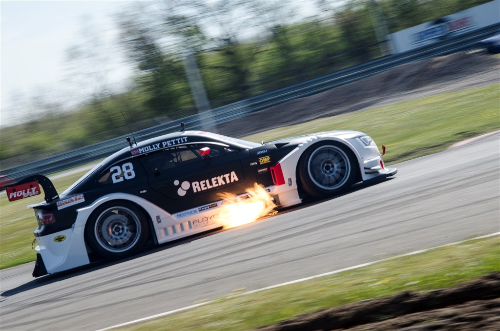 (Foto: Denner Photo)
